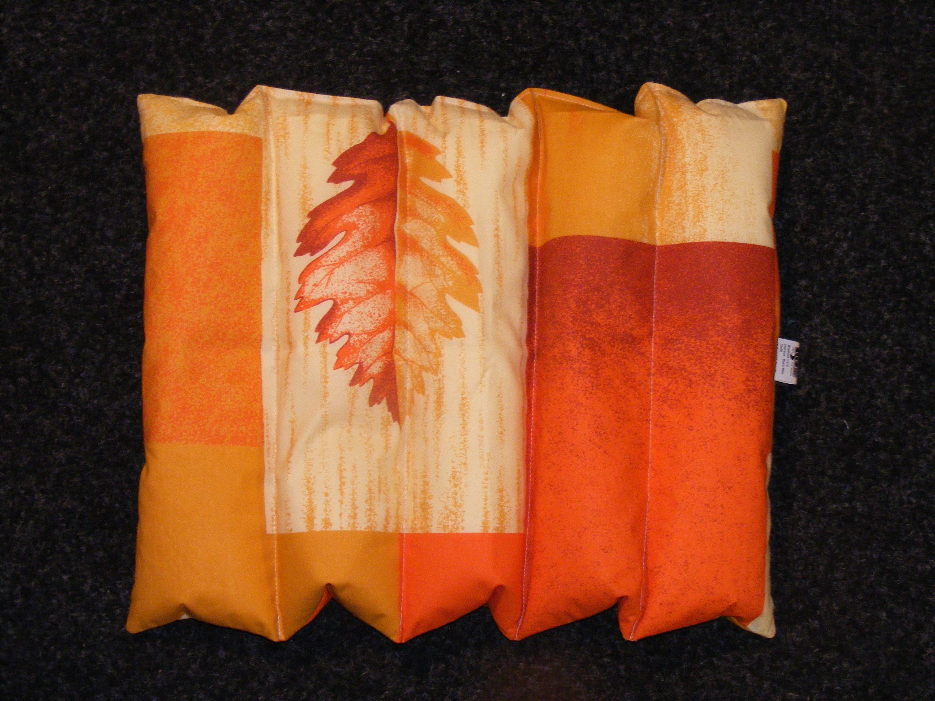 Opěrka s žebry – barevná; 10.1.21.2; 70 x 55 cm